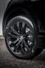 Volkswagen Touareg R-Line Black Edition 2019 года (UK)